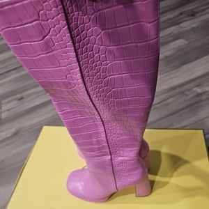 Circus NY crocodile pink leather boots